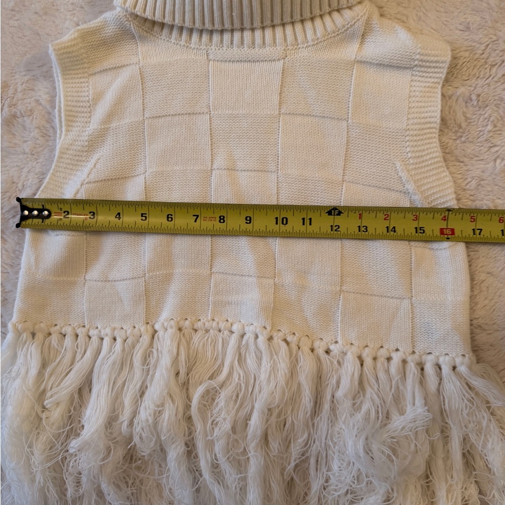 SHEIN Cream Checkerboard Fringe Turtleneck Sweater Vest XS - Picture 6 of 8